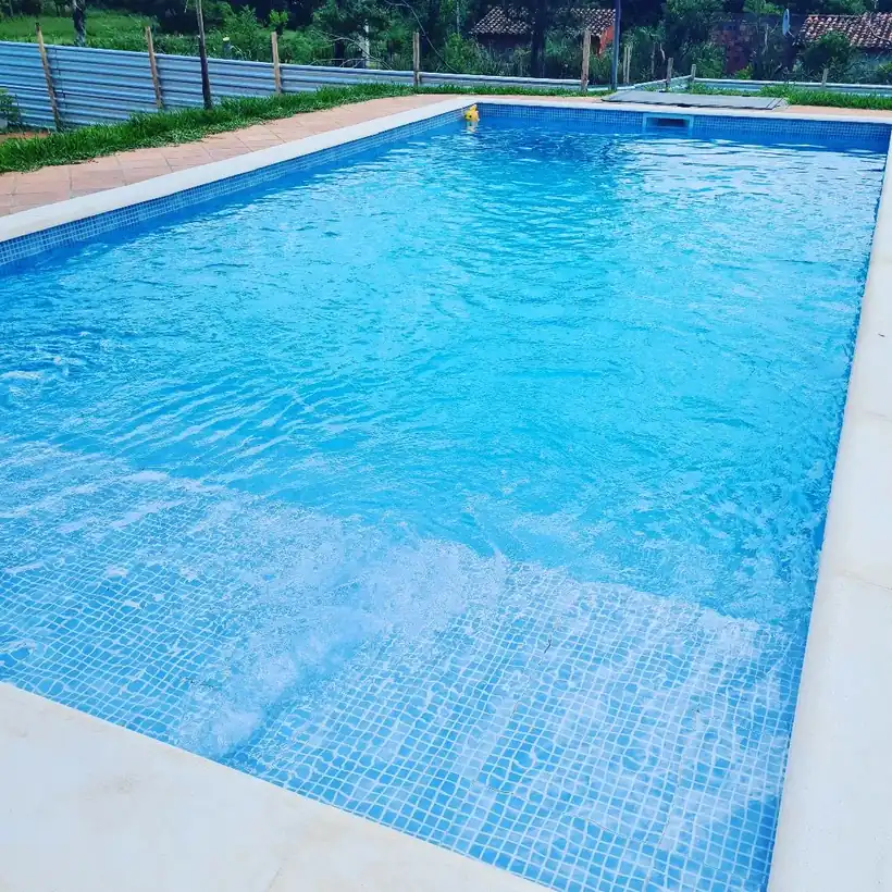 Piscina con jets - Majona quinta Ypacaraí Paraguay